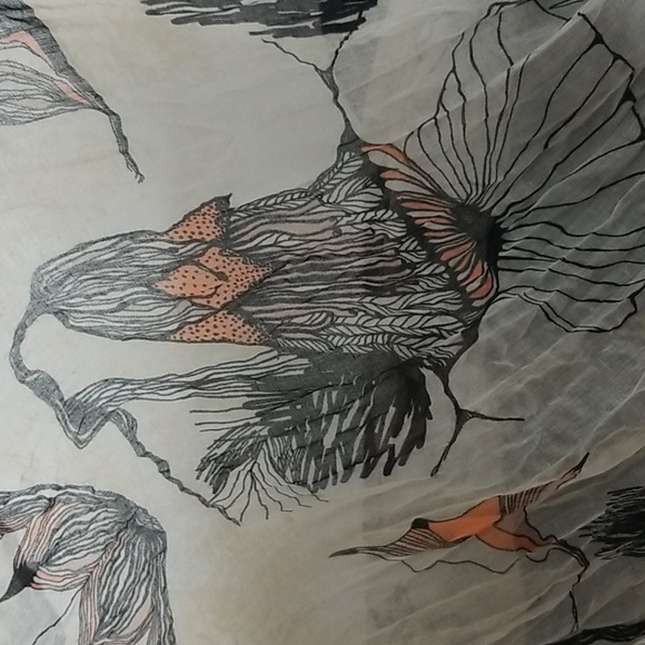 Multicolored Design Scarf & Wrap - Picture 4 of 4